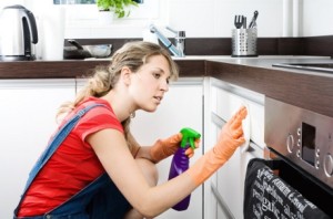 Výhodná služba určená domácnostem jménem Hospodyňka - úklid kuchyně